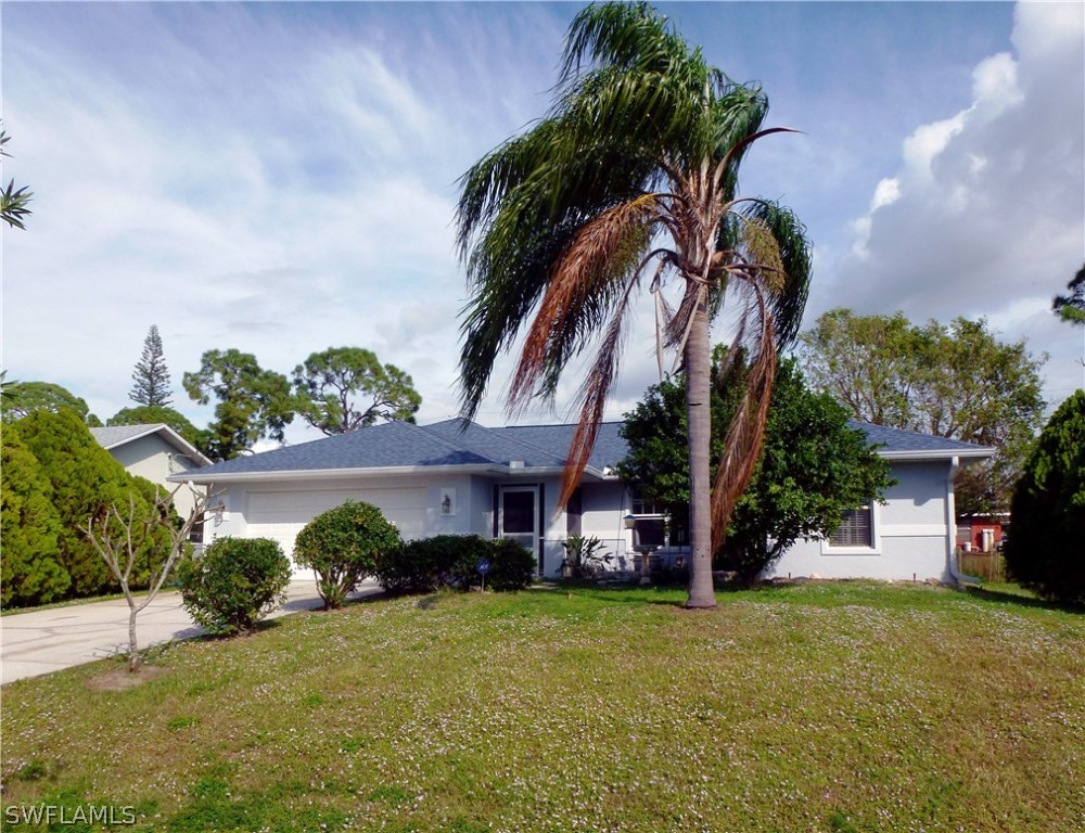 18469 Sunflower Road Fort Myers, FL 33967 - Photo 2 of 25 Gallery Image 2