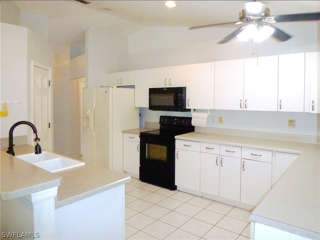 18469 Sunflower Road Fort Myers, FL 33967 - Photo 8 of 25 Gallery Image 8