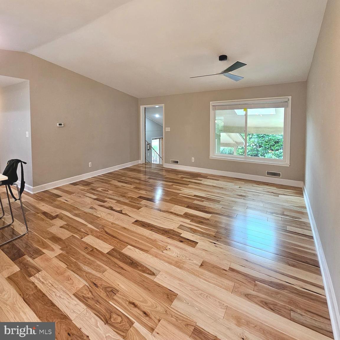 2512 Culpeper Road Alexandria, VA 22308 - Photo 7 of 36 Living Room