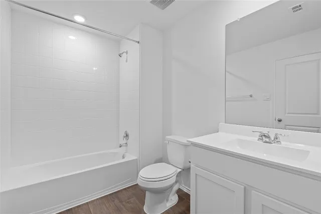 $285,990 | 313 Puerto Plata Avenue, Bastrop, TX 78602