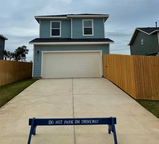 $285,990 | 313 Puerto Plata Avenue, Bastrop, TX 78602