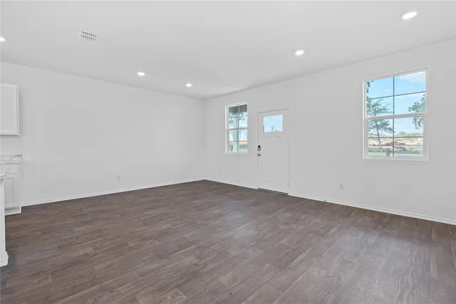 $285,990 | 313 Puerto Plata Avenue, Bastrop, TX 78602