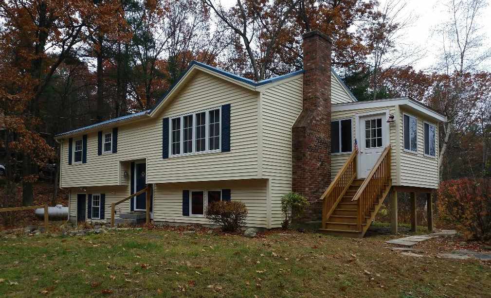 207 High Range Road Londonderry, NH 03053 - Photo 1 of 16