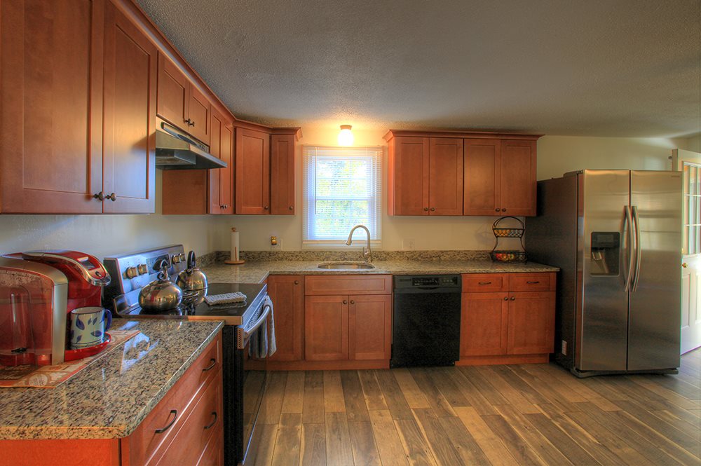 207 High Range Road Londonderry, NH 03053 - Photo 7 of 16