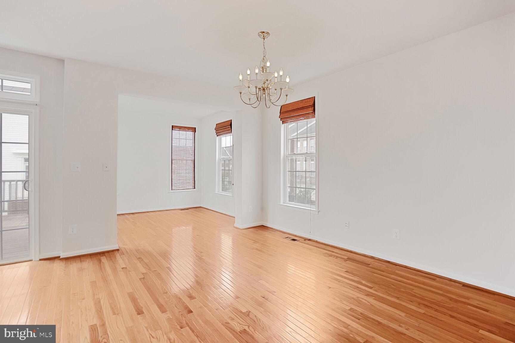 22062 Dilworth Square Broadlands, VA 20148 - Photo 12 of 35