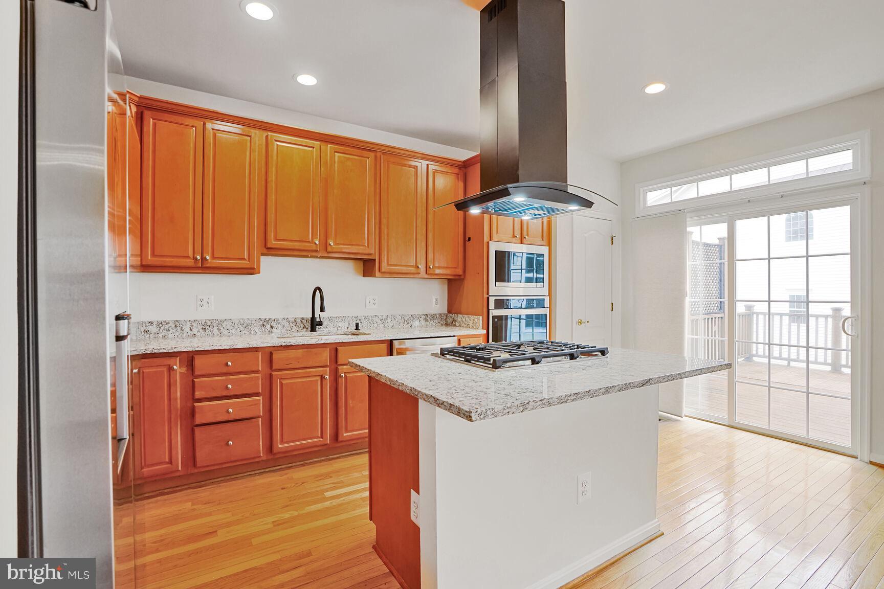 22062 Dilworth Square Broadlands, VA 20148 - Photo 9 of 35