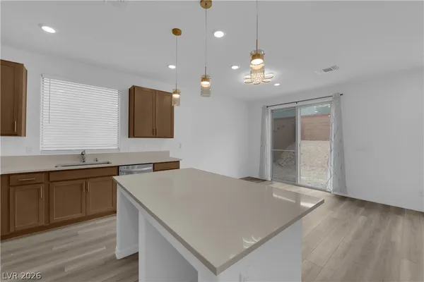 $2,700 | 10239 Estancia Hl Street, Las Vegas, NV 89141