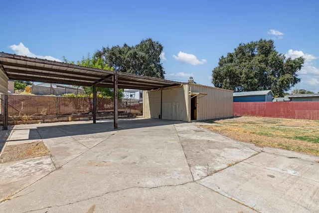 $439,900 | 1320 Aurora Street, Modesto, CA 95351