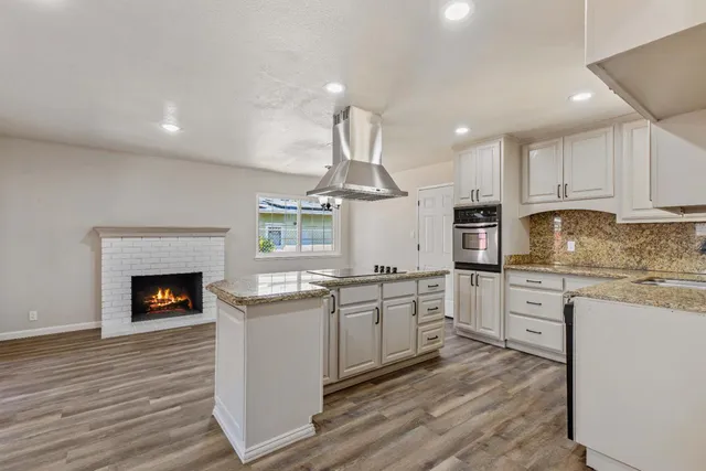 $439,900 | 1320 Aurora Street, Modesto, CA 95351