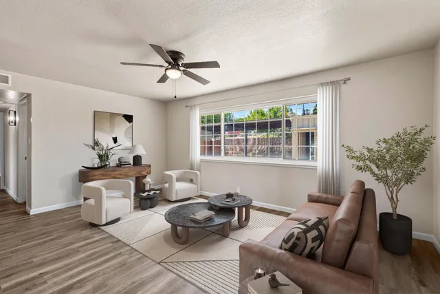 $439,900 | 1320 Aurora Street, Modesto, CA 95351