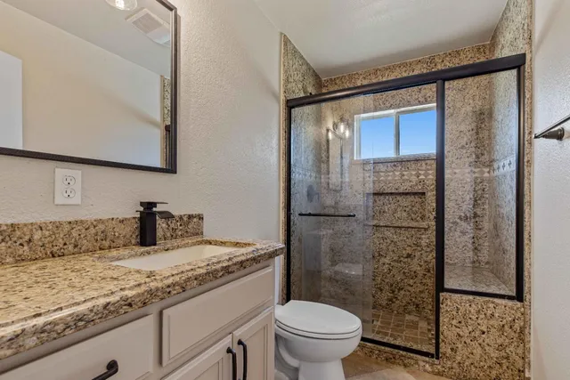 $439,900 | 1320 Aurora Street, Modesto, CA 95351