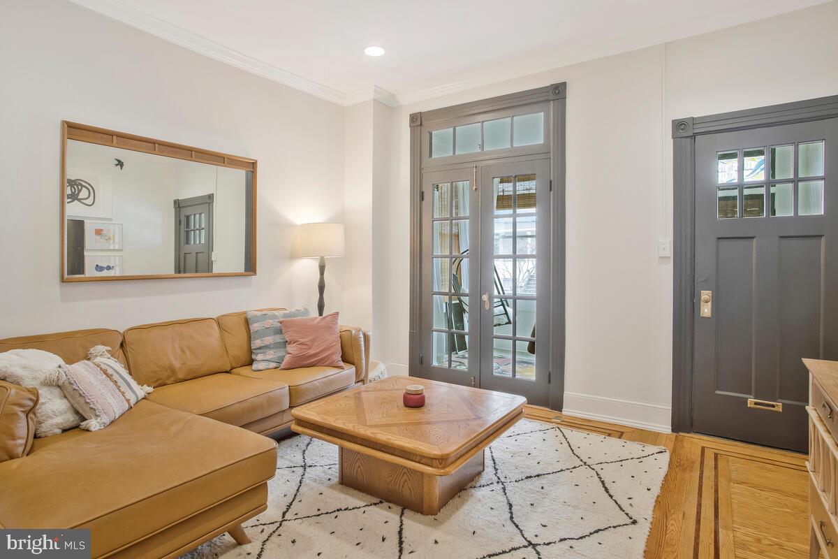 3435 Keswick Road Baltimore, MD 21211 - Photo 6 of 35 Gallery Image 6