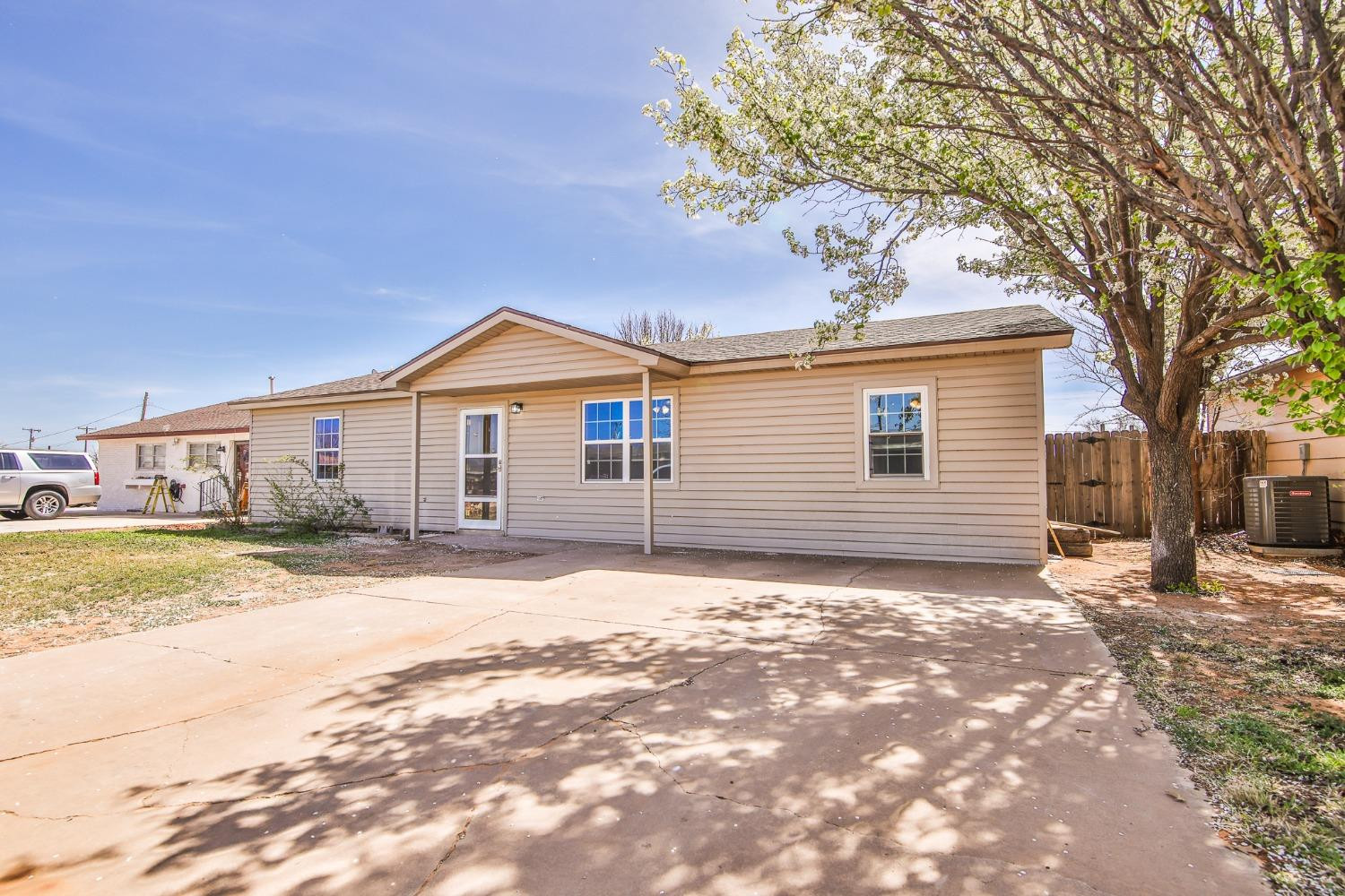 6207 20th Street Lubbock, TX 79407 - Photo 3 of 24 Photo 3