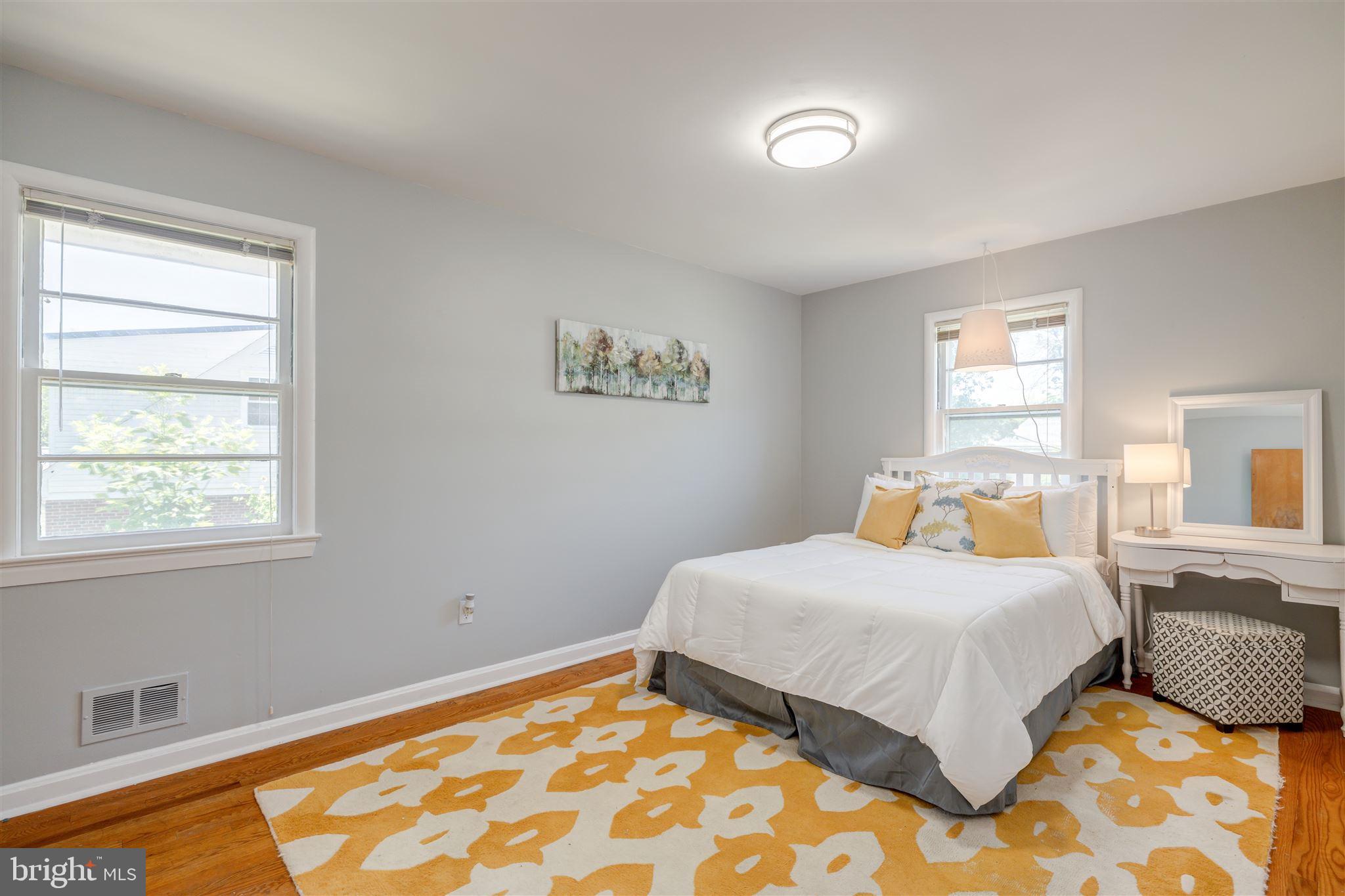11505 Nairn Road Silver Spring, MD 20902 - Photo 8 of 14 Gallery Image 8