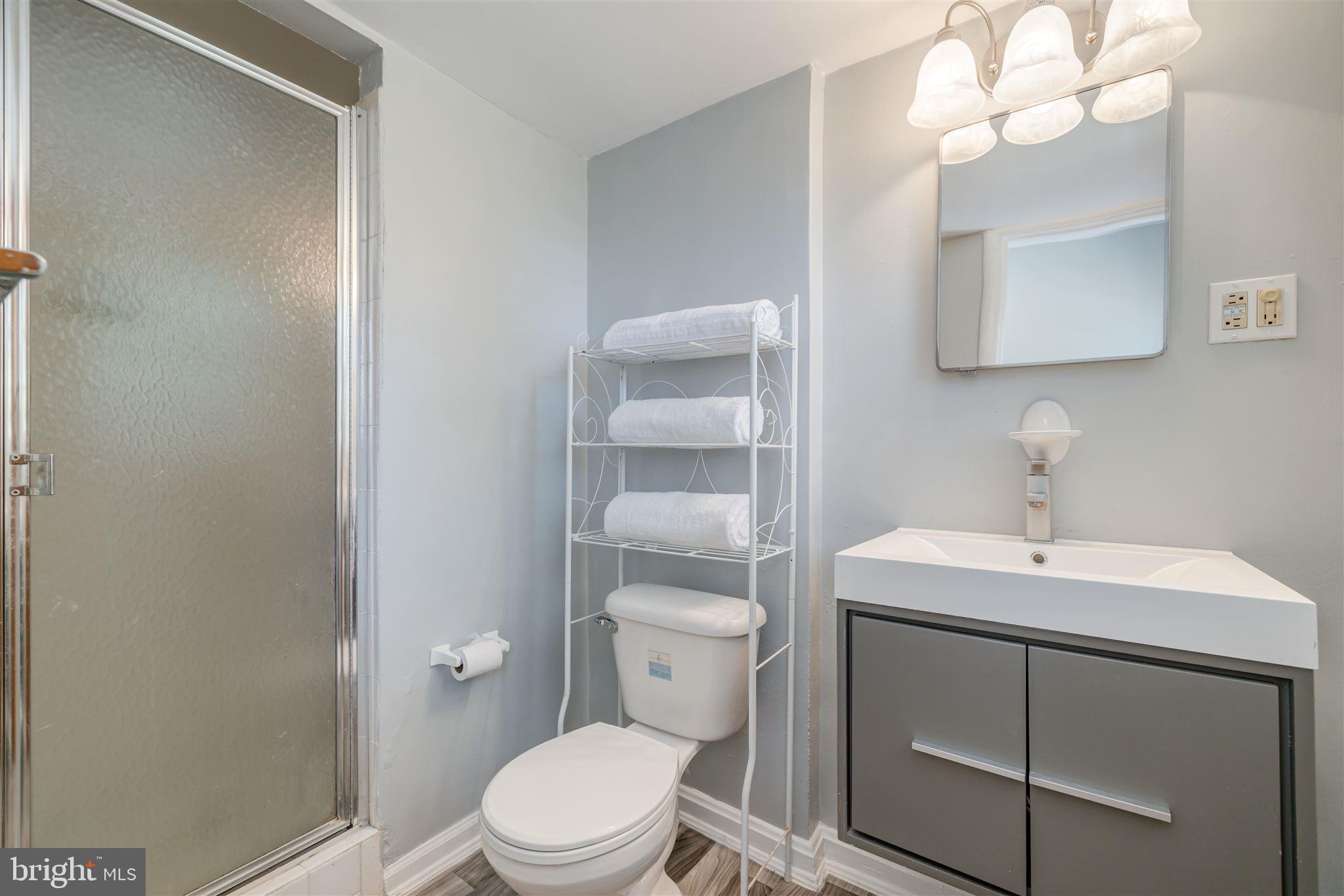 11505 Nairn Road Silver Spring, MD 20902 - Photo 10 of 14 Gallery Image 10