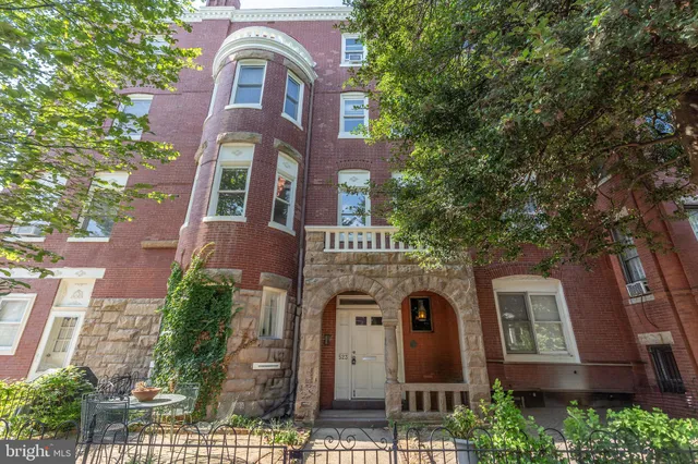 $3,800 | 523 Constitution Avenue Northeast, Unit 3, Washington, DC 20002