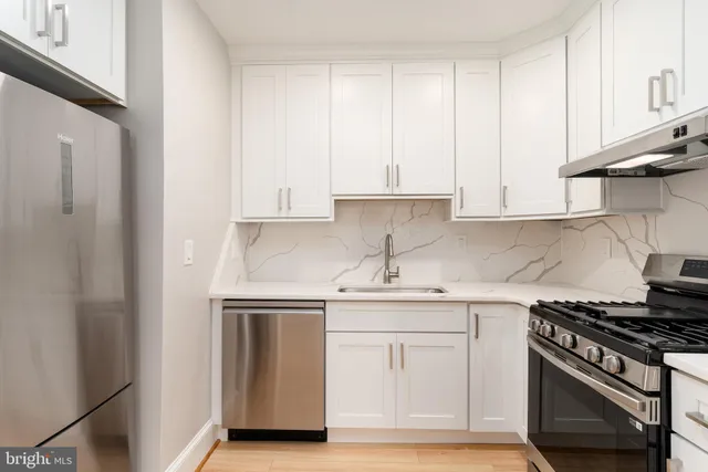 $3,800 | 523 Constitution Avenue Northeast, Unit 3, Washington, DC 20002