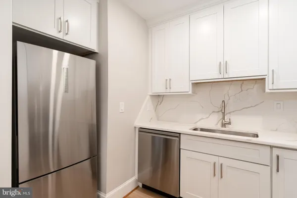 $3,600 | 523 Constitution Avenue Northeast, Unit 3, Washington, DC 20002