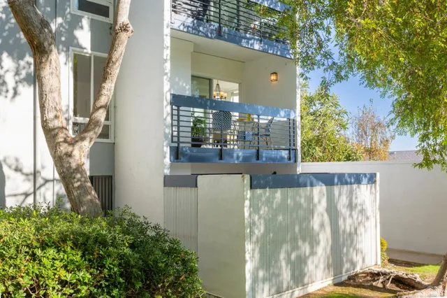 $805,000 | 1025 Shell Boulevard, Unit 7, Foster City, CA 94404