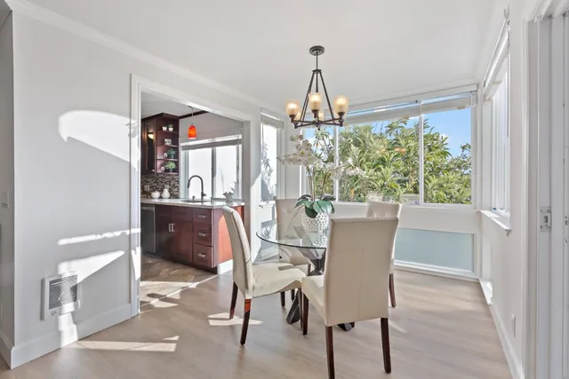 $805,000 | 1025 Shell Boulevard, Unit 7, Foster City, CA 94404