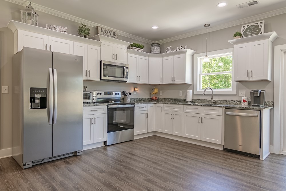 178 Nunnally Road Anderson, SC 29625 - Photo 11 of 25 Stainless Steel Appliances