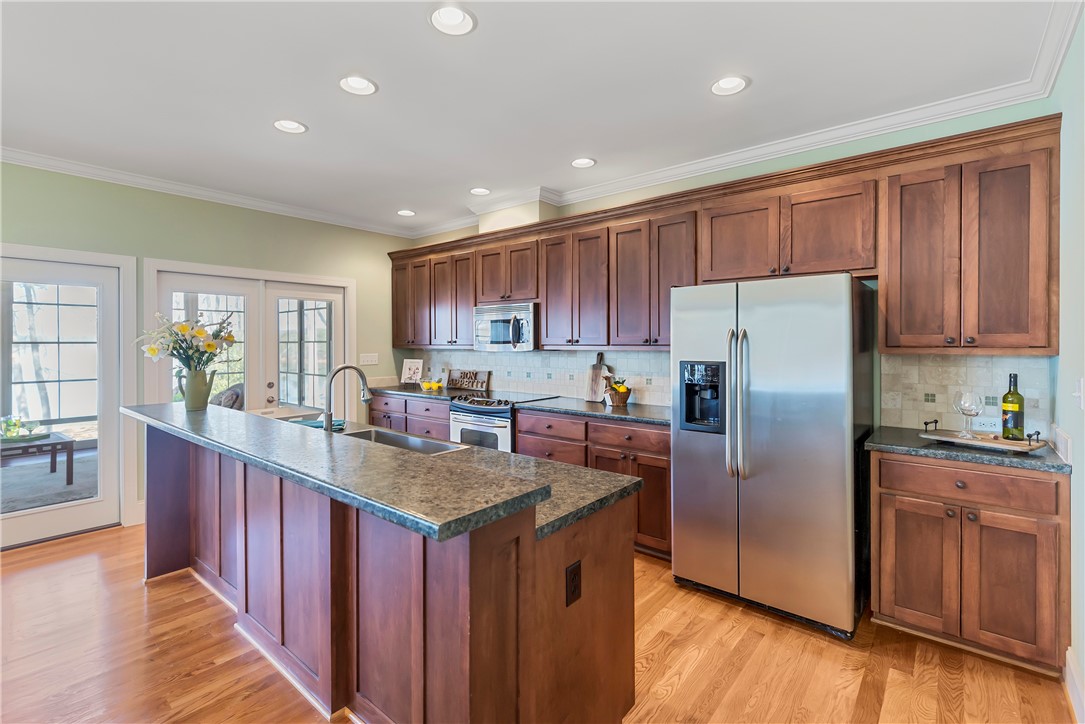 217 Forest Cove Road Anderson, SC 29626 - Photo 17 of 49 Gallery Image 17