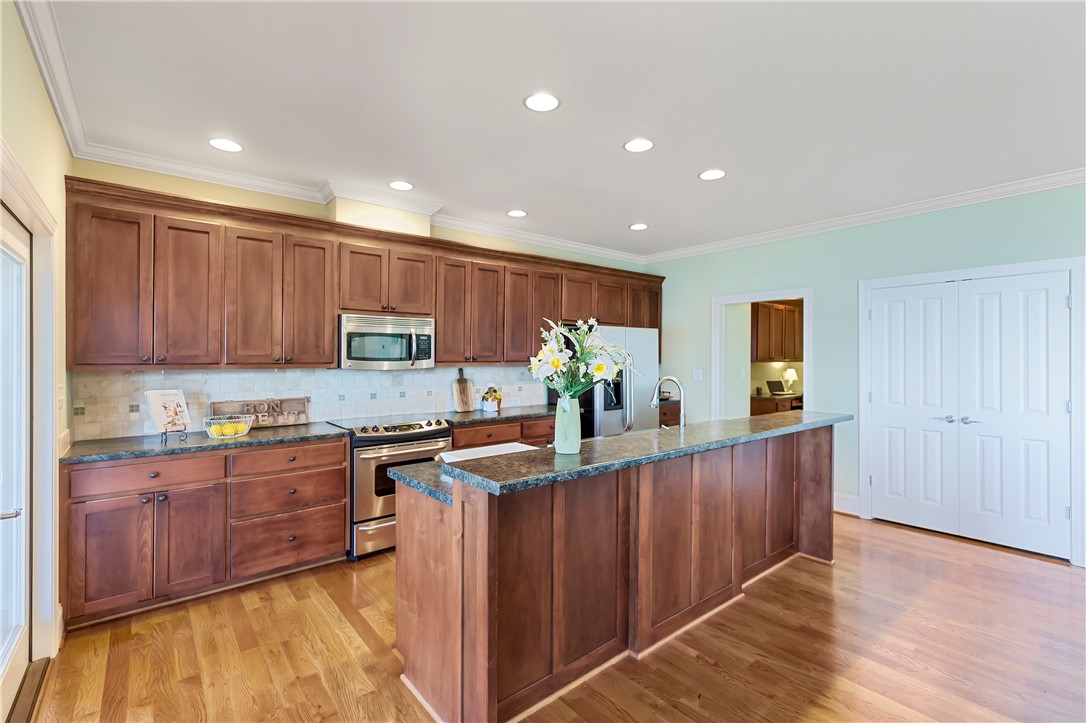 217 Forest Cove Road Anderson, SC 29626 - Photo 18 of 49 Gallery Image 18