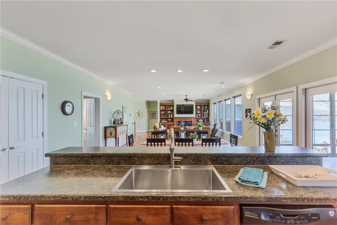 217 Forest Cove Road Anderson, SC 29626 - Photo 21 of 49 Gallery Image 21