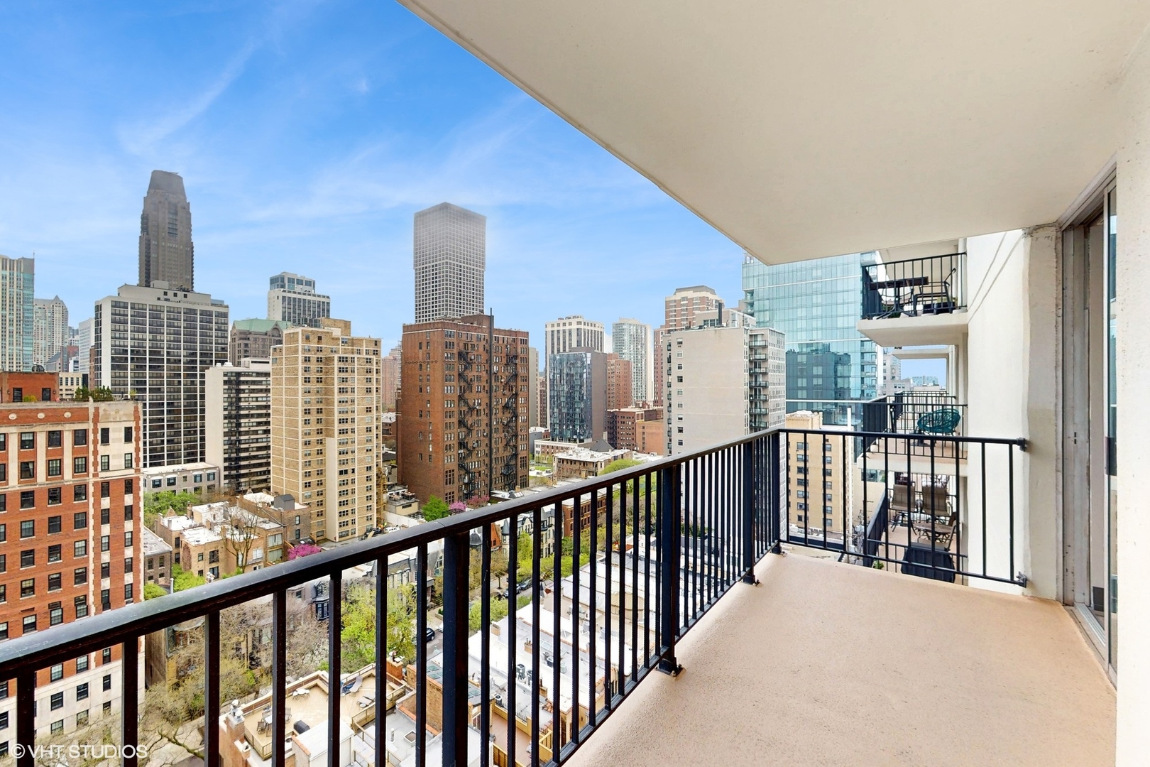 71 East Division Street, Unit 1801 Chicago, IL 60611 - Photo 27 of 31 a view of city from balcony