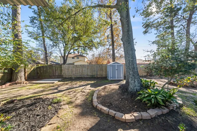 $225,000 | 6930 Maple Fox Drive, Humble, TX 77338