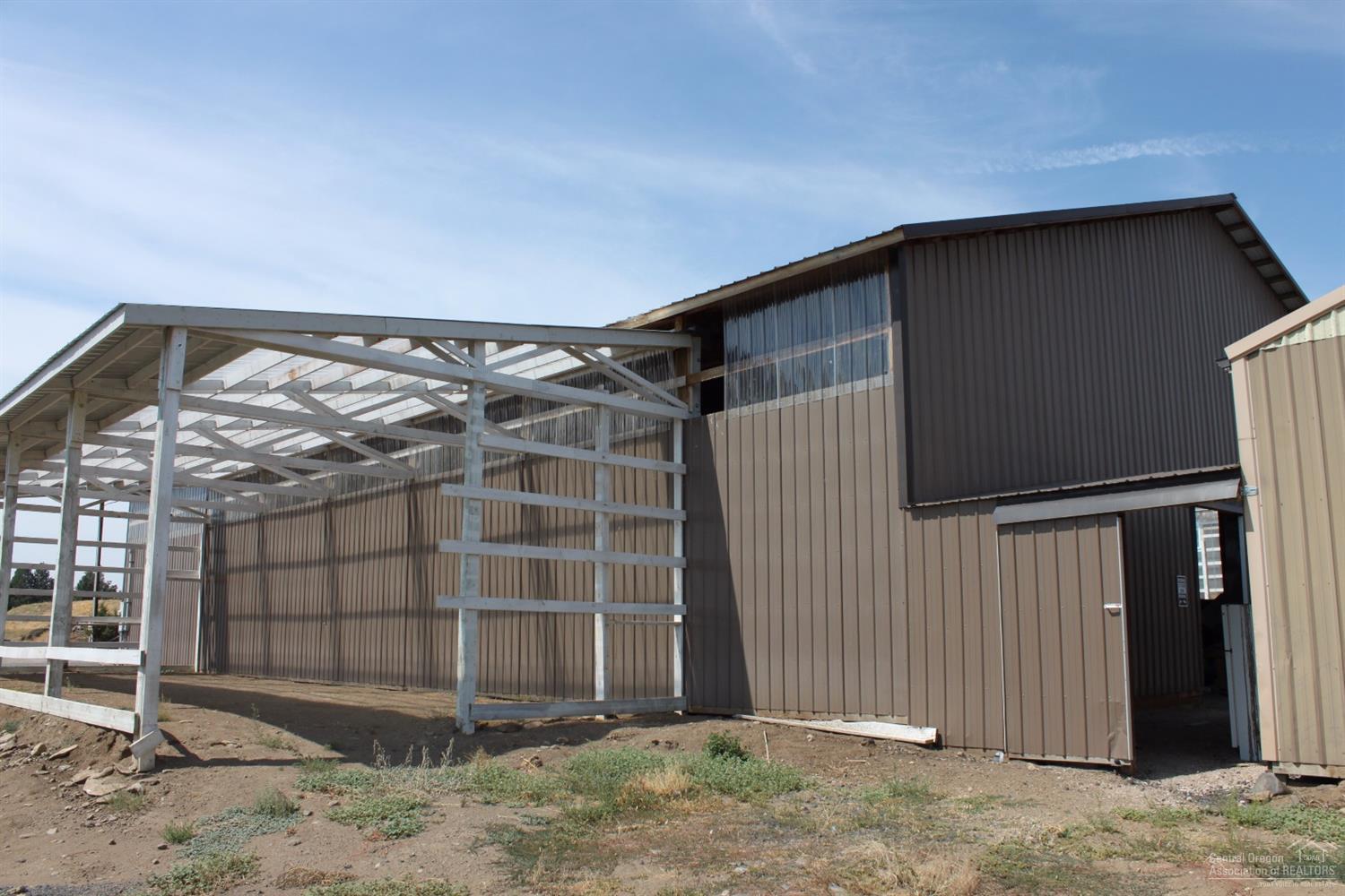 18602 Couch Market Road Bend, OR 97703 - Photo 8 of 12 Gallery Image 8