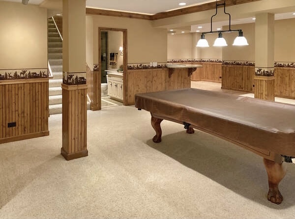 1408 Mink Trail Cary, IL 60013 - Photo 29 of 34 a bathroom with a tub and a mirror