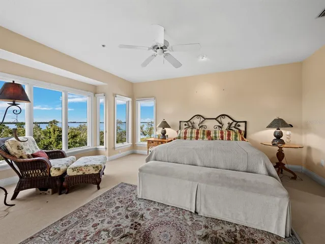 $1,100,000 | 836 Evergreen Way, Longboat Key, FL 34228