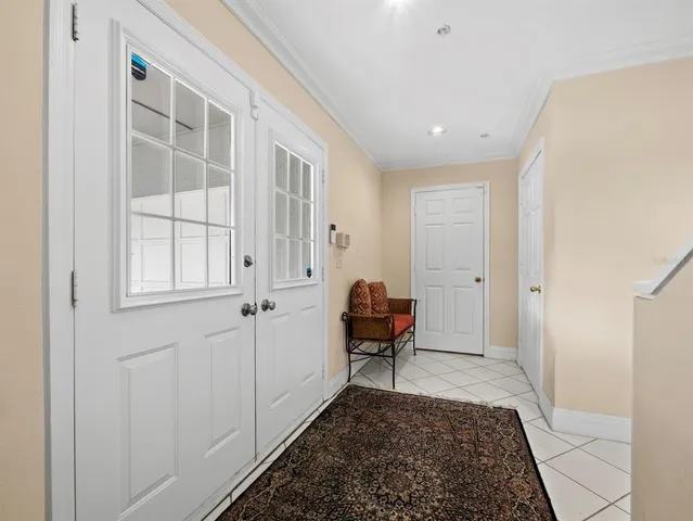 $1,100,000 | 836 Evergreen Way, Longboat Key, FL 34228