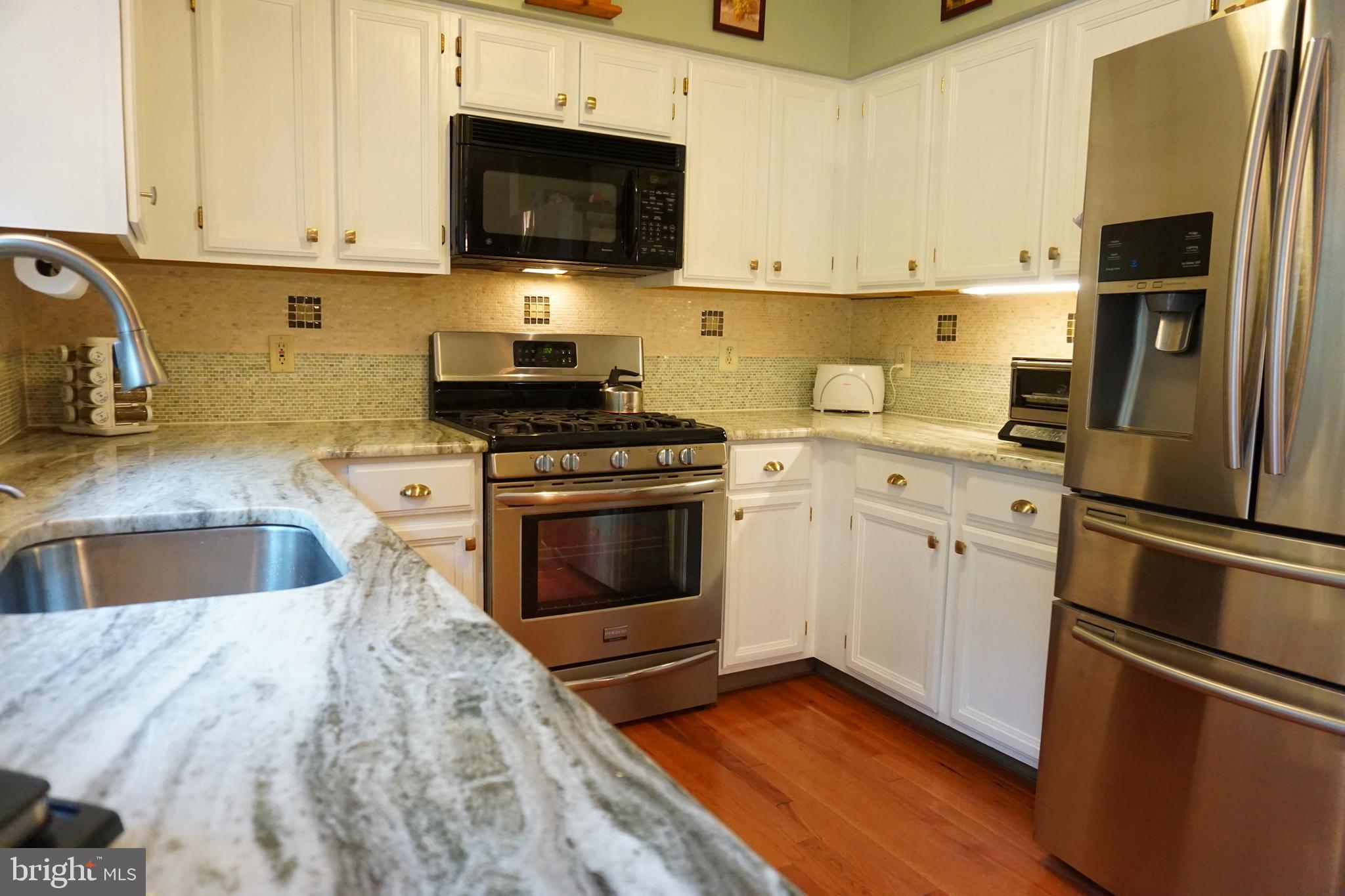 165 Ridgewood Way Burlington, NJ 08016 - Photo 13 of 41 Gallery Image 13