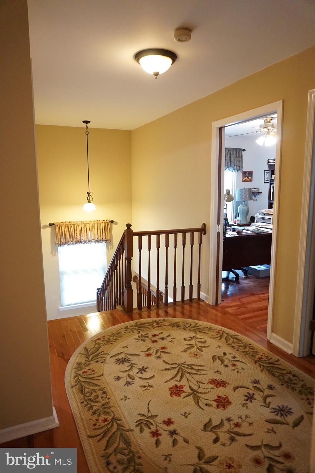 165 Ridgewood Way Burlington, NJ 08016 - Photo 18 of 41 Gallery Image 18