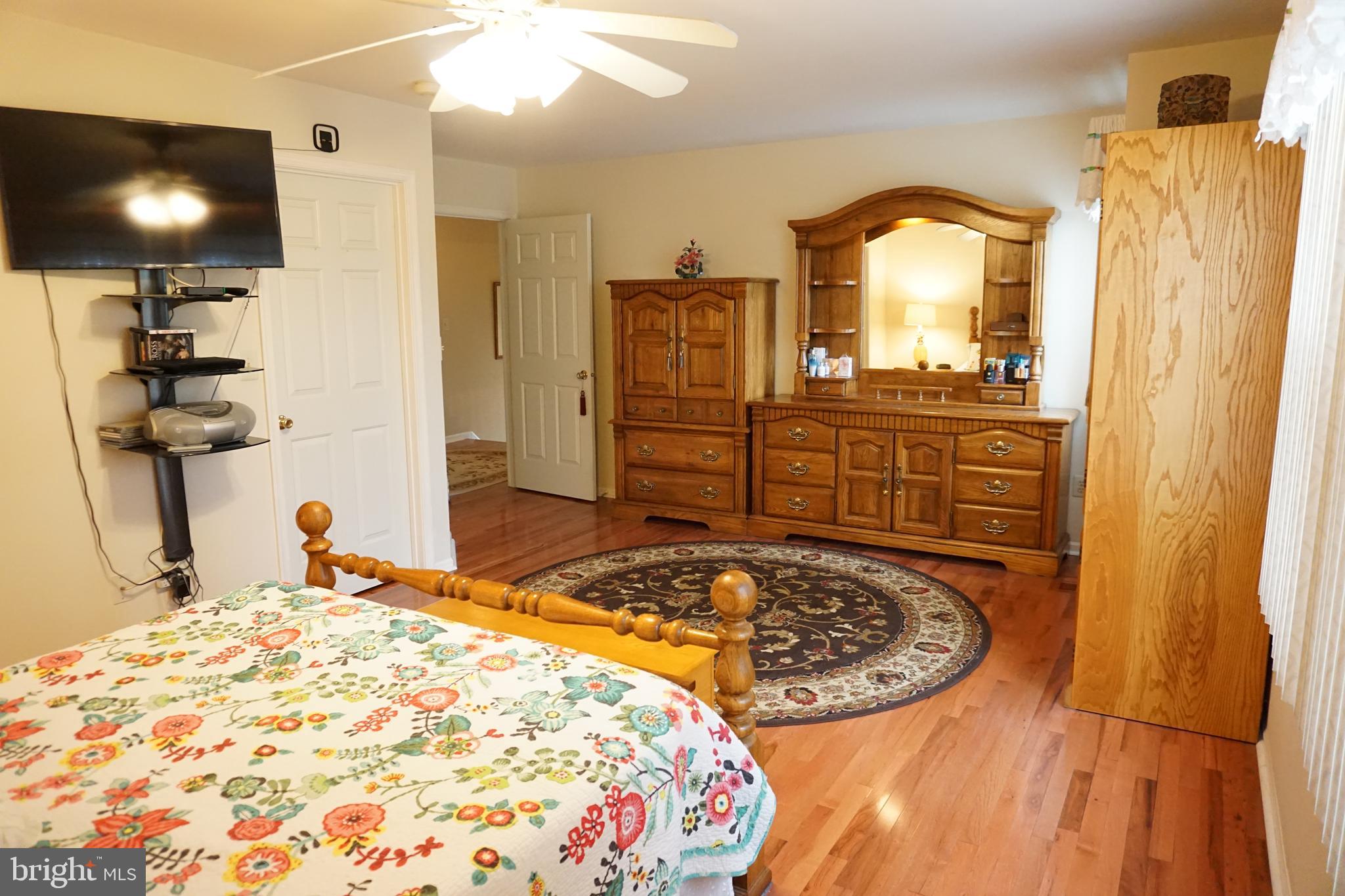 165 Ridgewood Way Burlington, NJ 08016 - Photo 27 of 41 Gallery Image 27