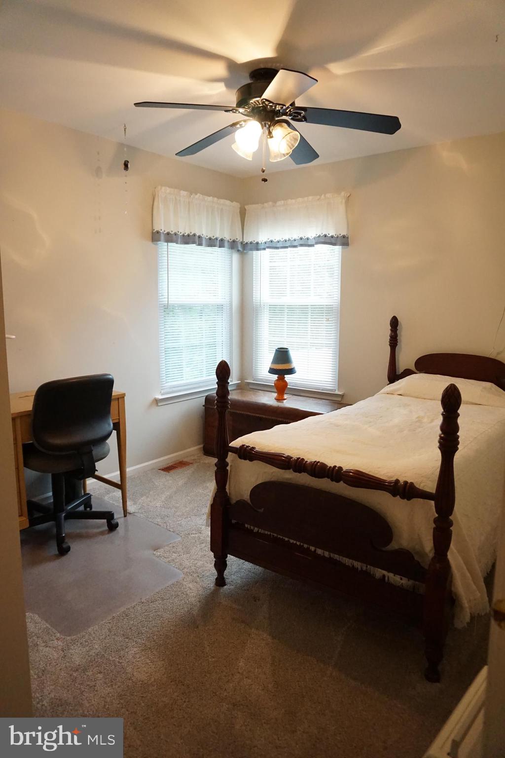 165 Ridgewood Way Burlington, NJ 08016 - Photo 33 of 41 Gallery Image 33