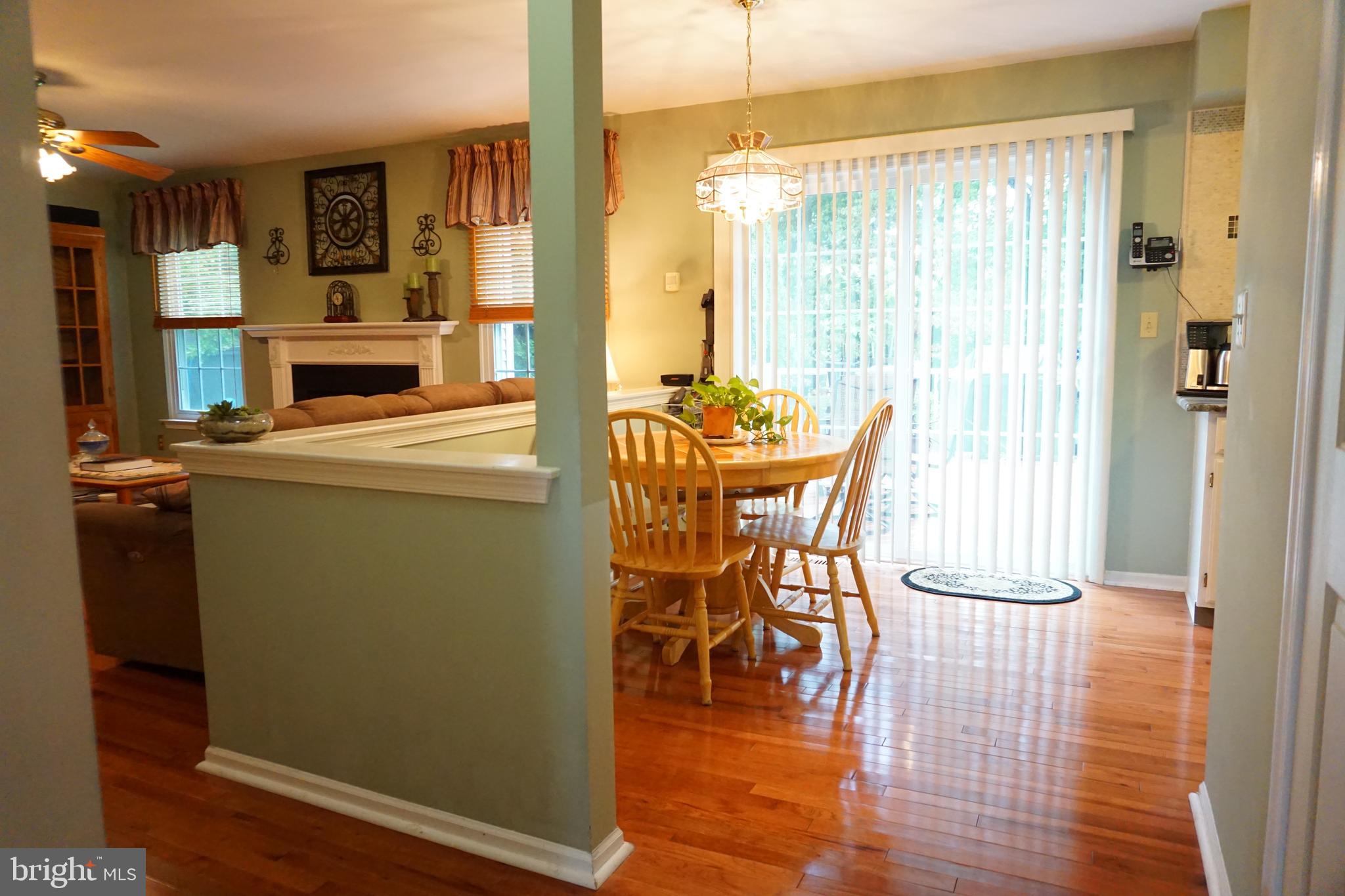 165 Ridgewood Way Burlington, NJ 08016 - Photo 9 of 41 Gallery Image 9