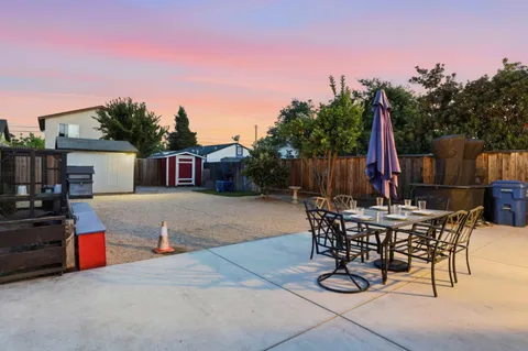 $550,000 | 827 Central Avenue, Hollister, CA 95023
