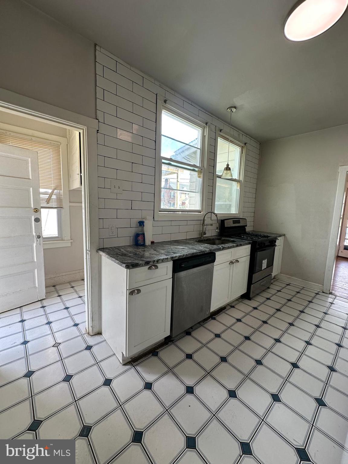 144 Summit Avenue Upper Darby, PA 19082 - Photo 15 of 24