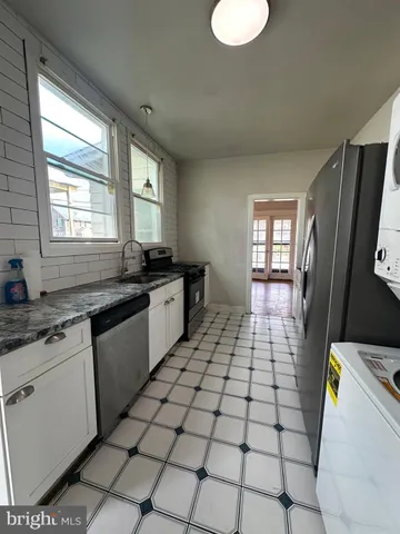 $1,799 | 144 Summit Avenue, Upper Darby, PA 19082