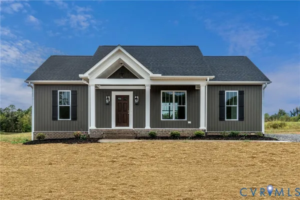 $319,900 | 63 Wood Yard Road, Dillwyn, VA 23936