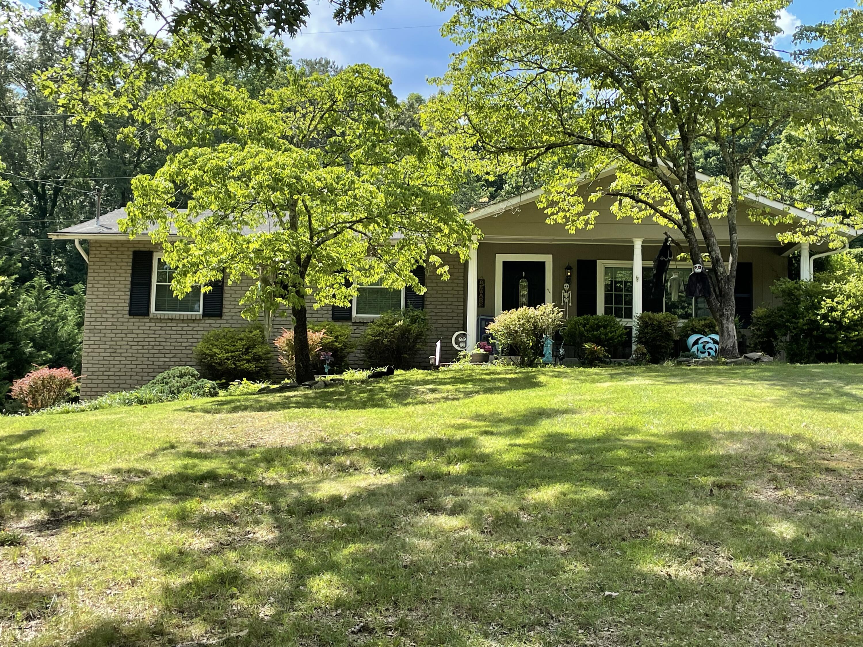 111 Newhaven Road Oak Ridge, TN 37830 - Photo 1 of 35 IMG_4048