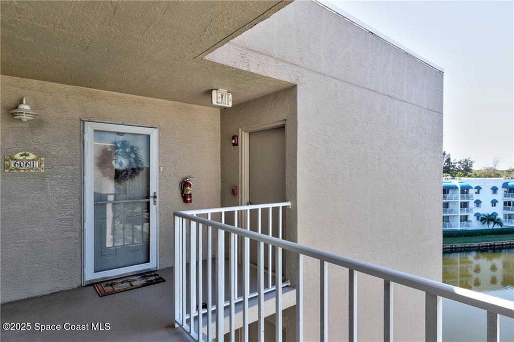 6061 North River Run Drive, Unit 6061 Sebastian, FL 32958 - Photo 4 of 36 a view of a balcony
