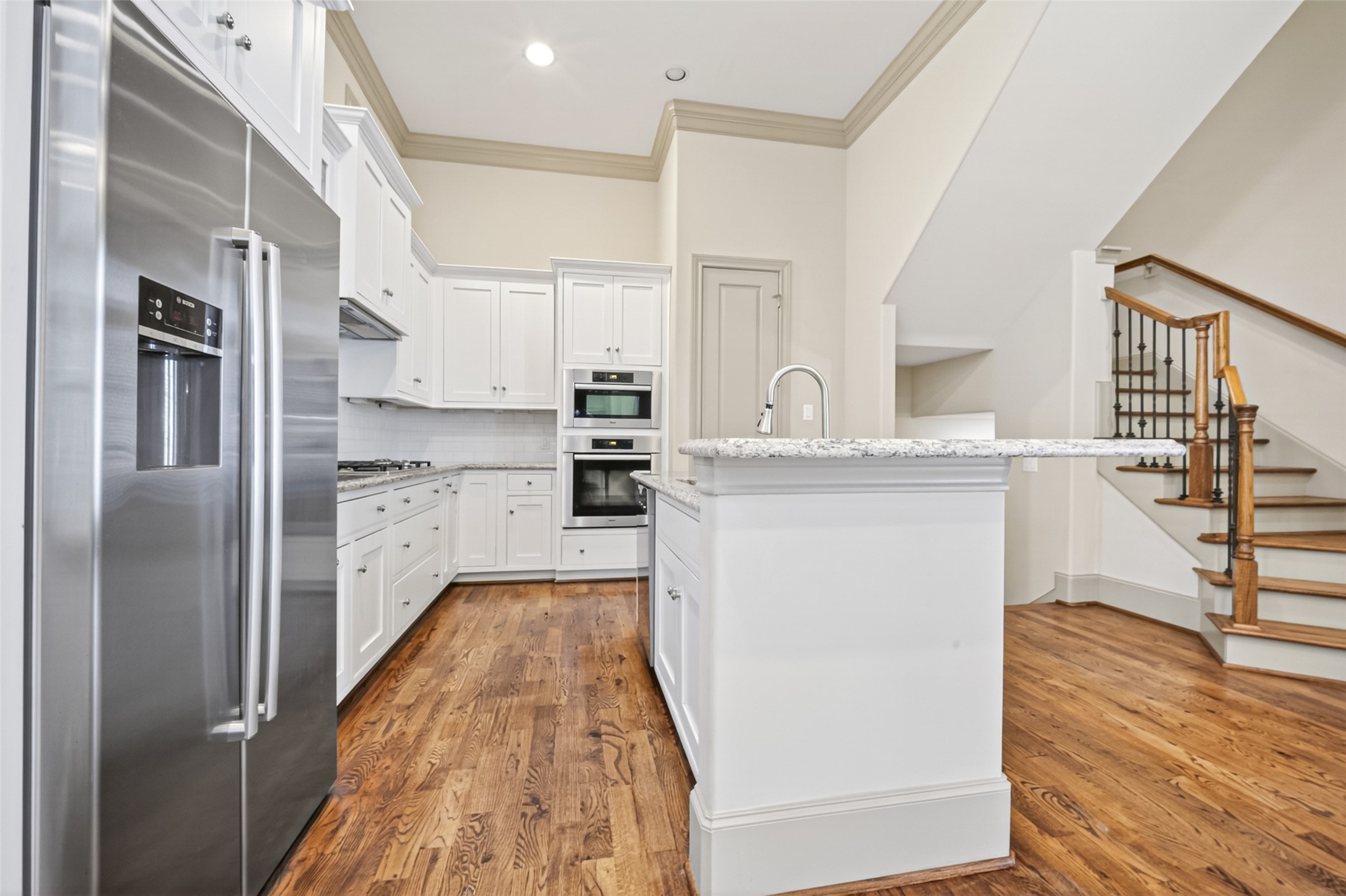 308 West Bell Street Houston, TX 77019 - Photo 19 of 50