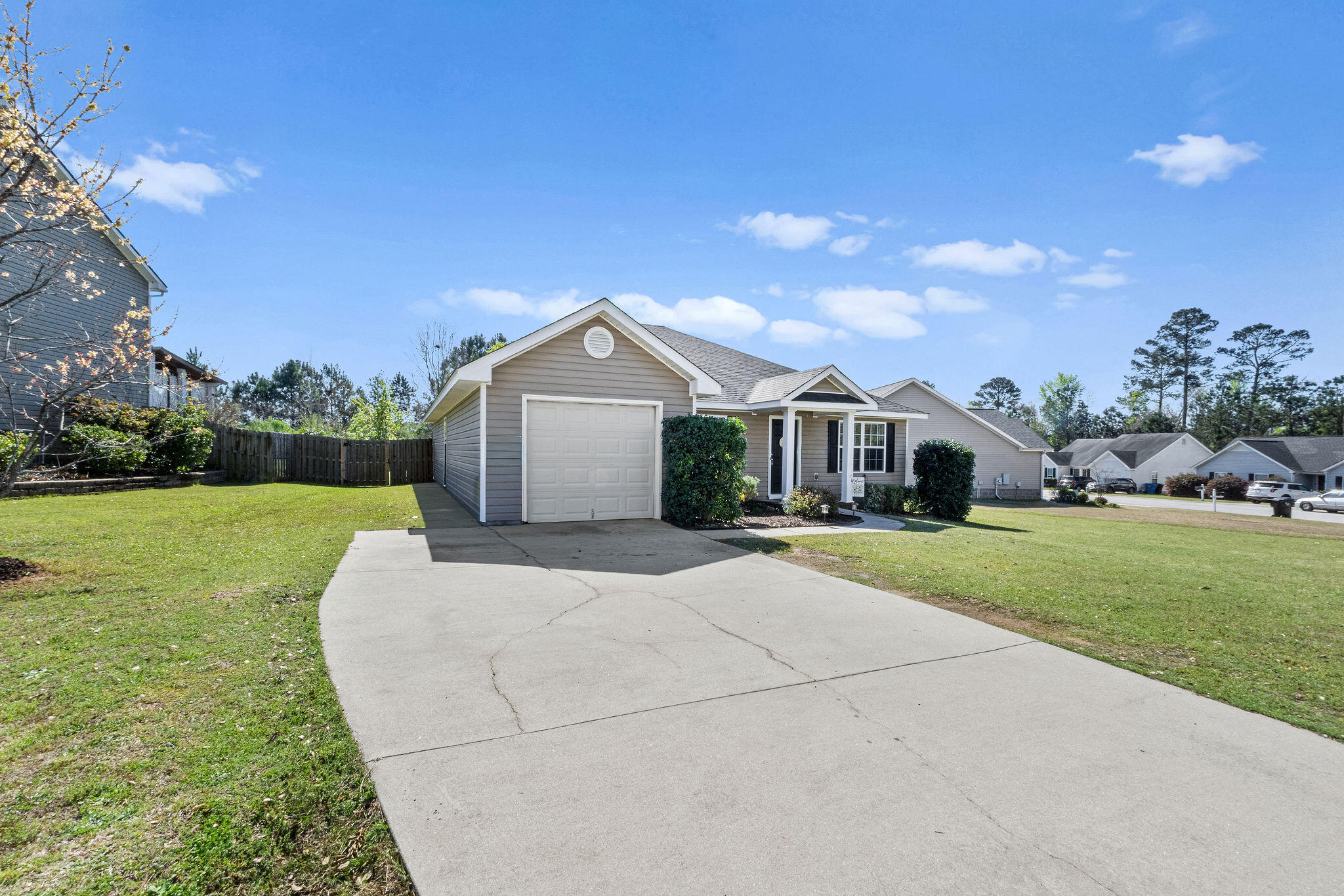 717 Keyes Drive Grovetown, GA 30813 - Photo 3 of 37 DSC06074