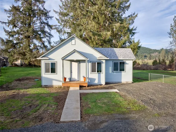 $365,000 | 1365 Dolan Street, Raymond, WA 98577