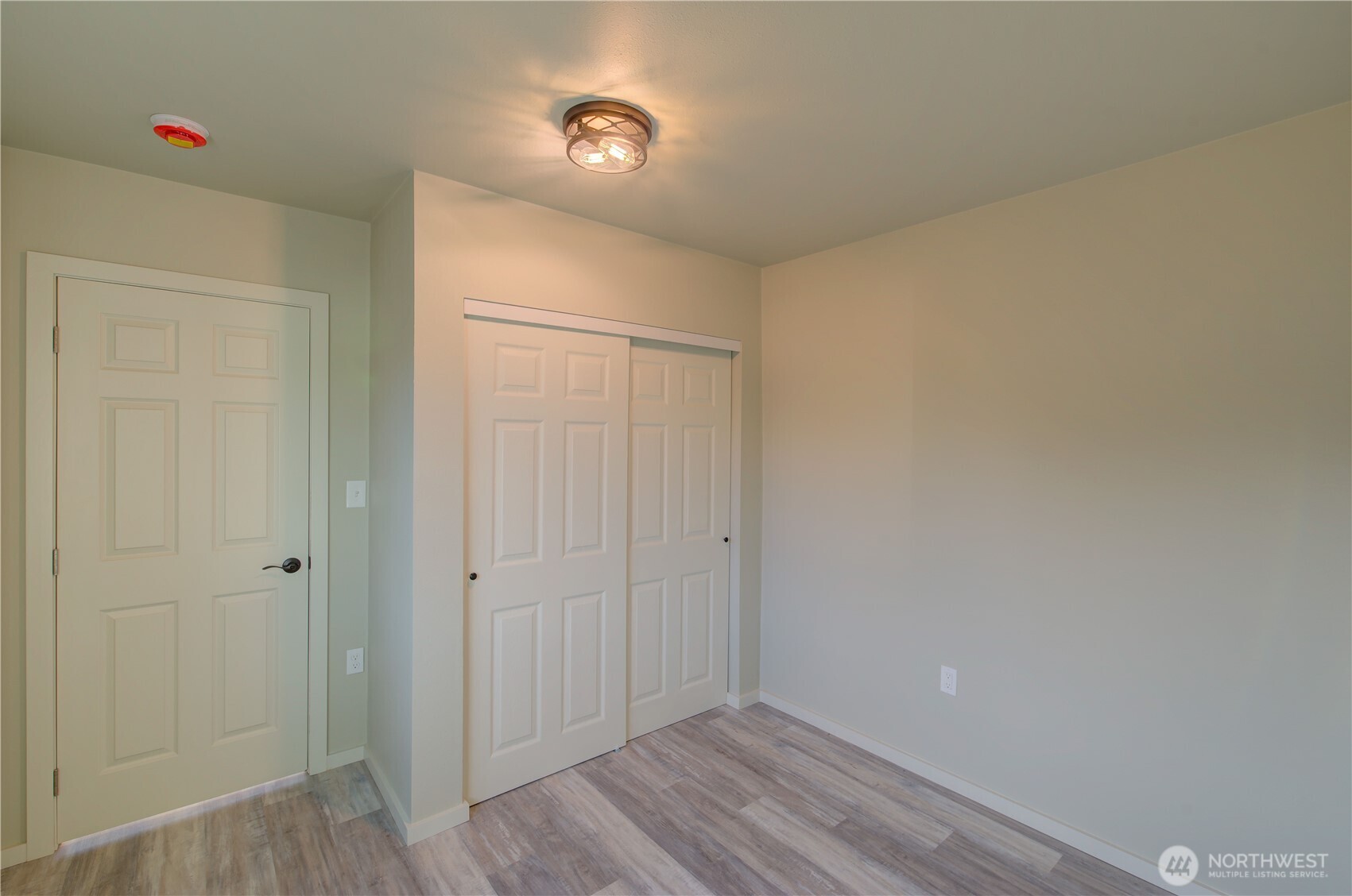 1365 Dolan Street Raymond, WA 98577 - Photo 13 of 24 a view of small space