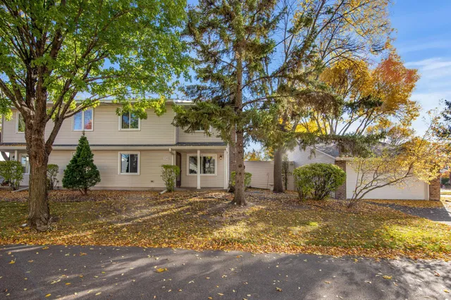 $229,900 | 9340 Ranchview Lane North, Maple Grove, MN 55369
